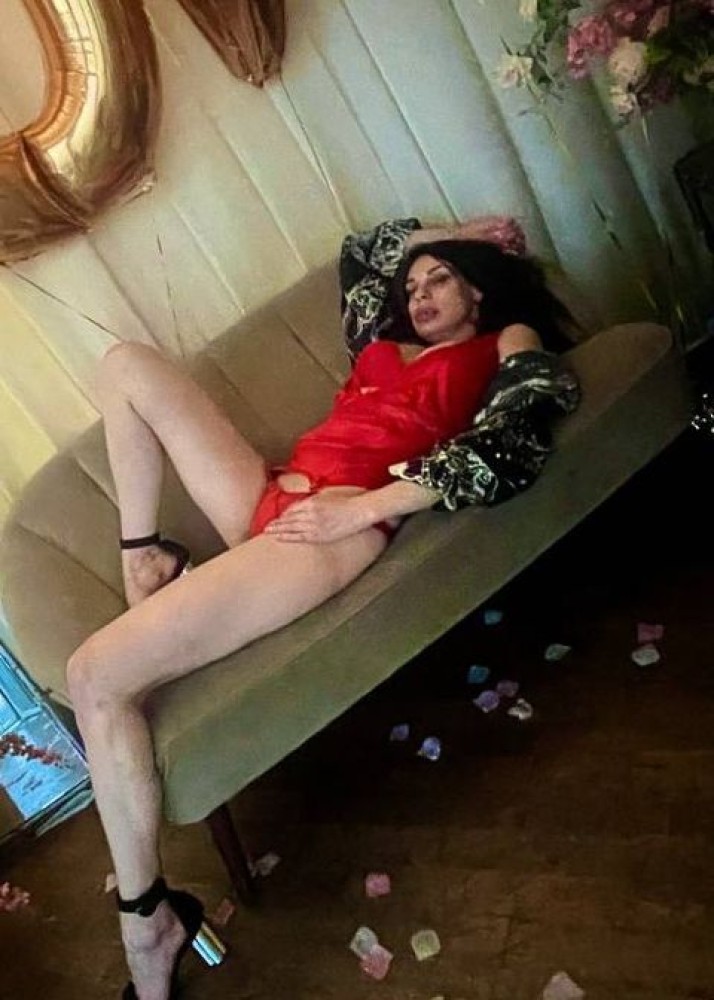 Индивидуалка Яна фото № 2 в городе Корсаков